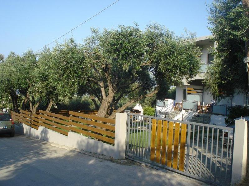 Villa Riza المظهر الخارجي الصورة