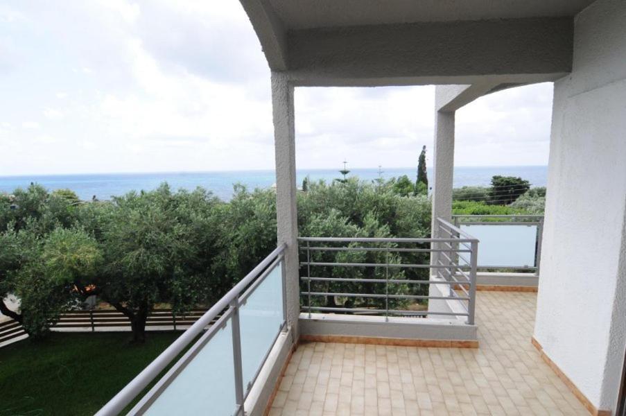 Villa Riza الغرفة الصورة
